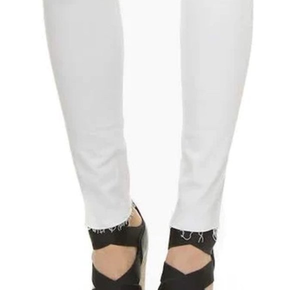 McGuire Denim (Revolve) - "Newton" Skinny Jeans with Raw Hem - White, Size 25 - Picture 3 of 12